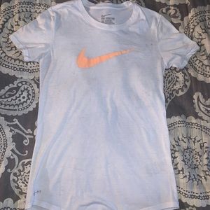 White nike top